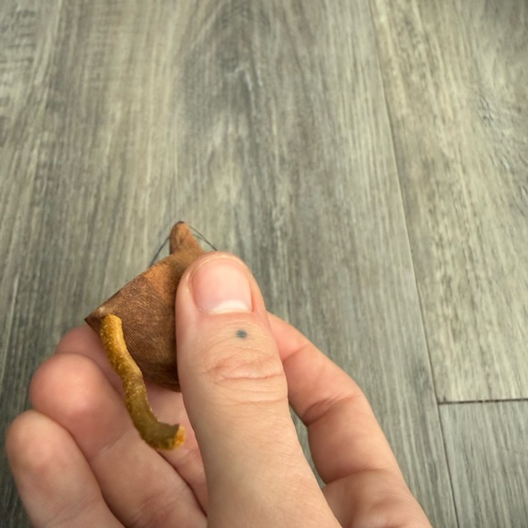 Vintage Brown Wooden Mouse Sculpture - Picture 16 of 16